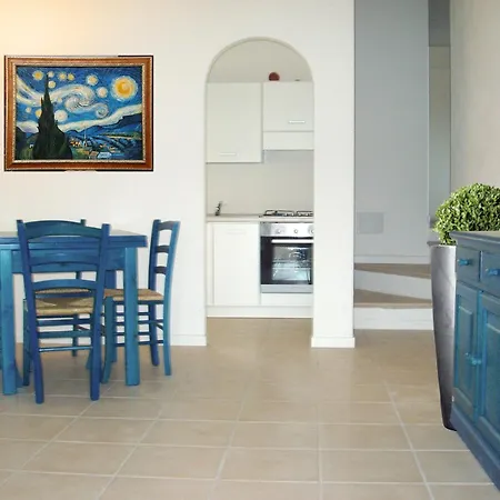 Elegant Near The Of Baja Sardinia 펜션 아르자케나