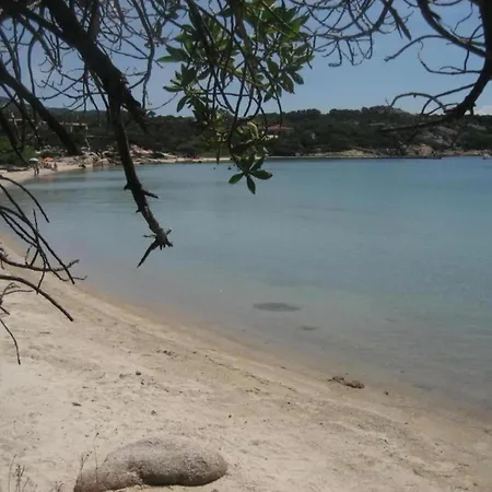 Elegant Near The Of Baja Sardinia 펜션 아르자케나